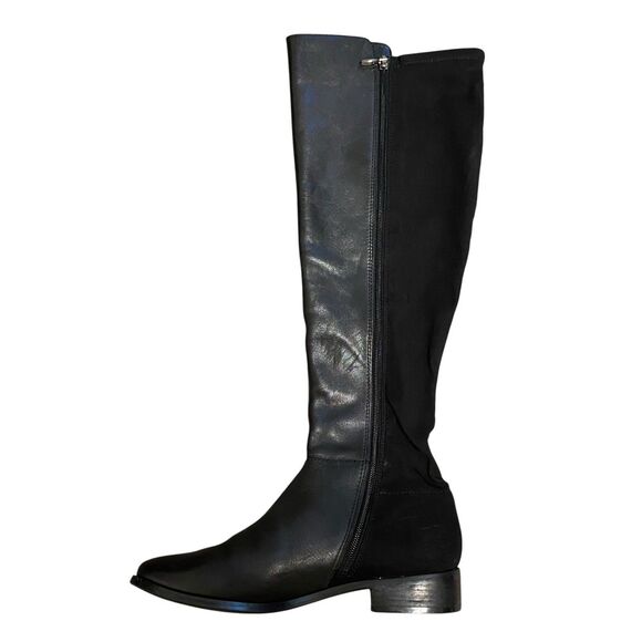 Tahari High Knee Boots 9.5 Black Leather Flats Minimalist Old Money Comfort - Picture 3 of 16
